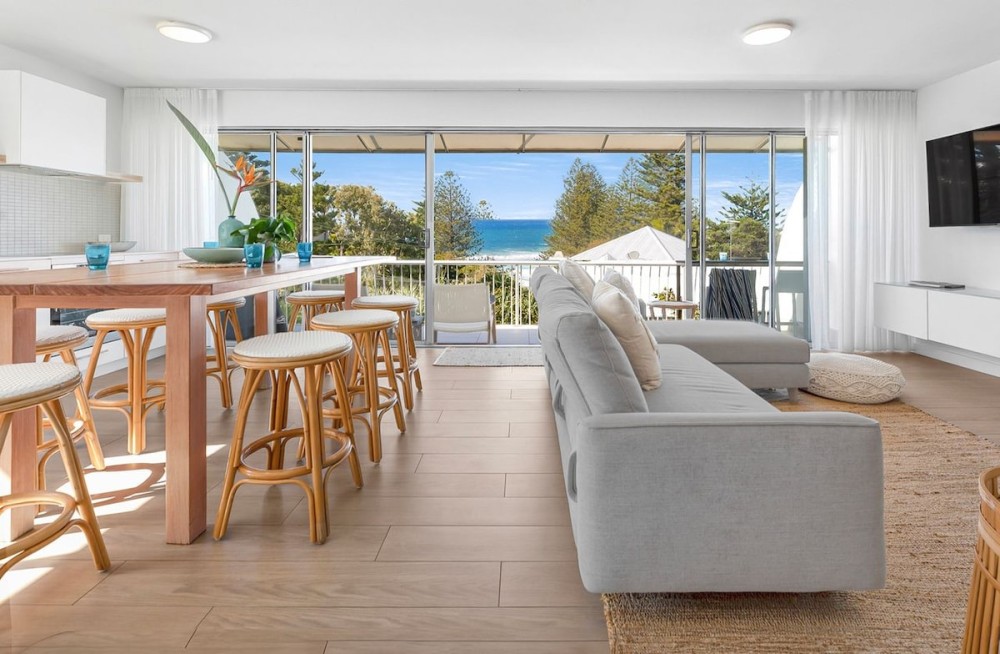 The Coastal Retreat - Location, Ocean Views, Pool — photo 5