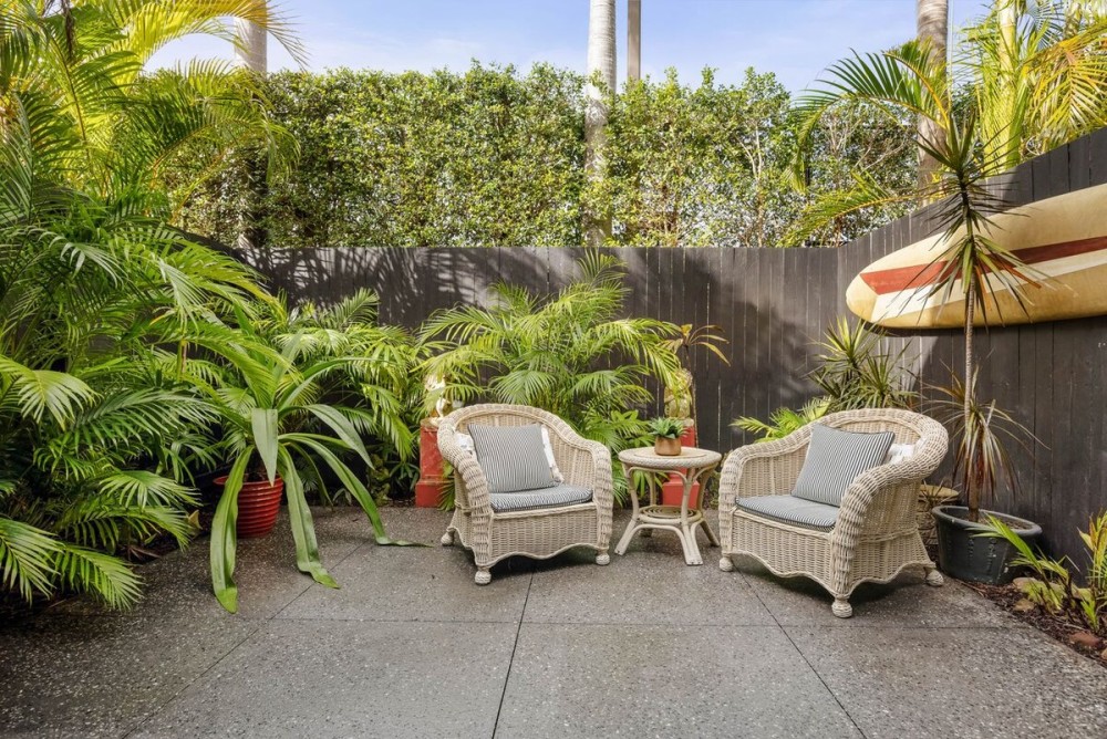 Aloha offers location and style at 5/17 Noosa Pde — photo 14