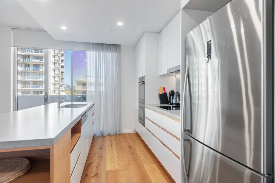 Rise - 2 Bedroom Urban Retreat Apartment — photo 3