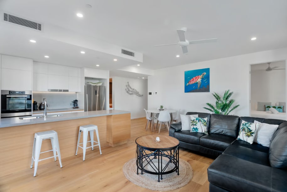 Rise - 2 Bedroom Urban Retreat Apartment — photo 1