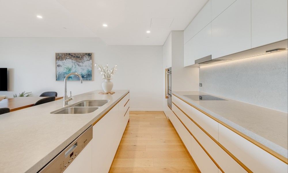 3 Bedroom Ocean View Apartment — photo 4