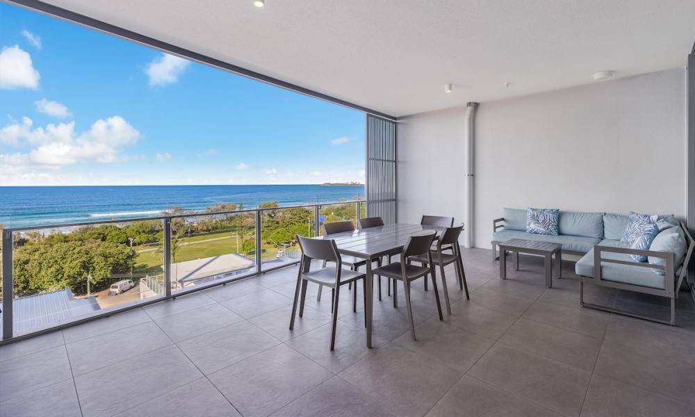 3 Bedroom Ocean View Apartment — photo 12
