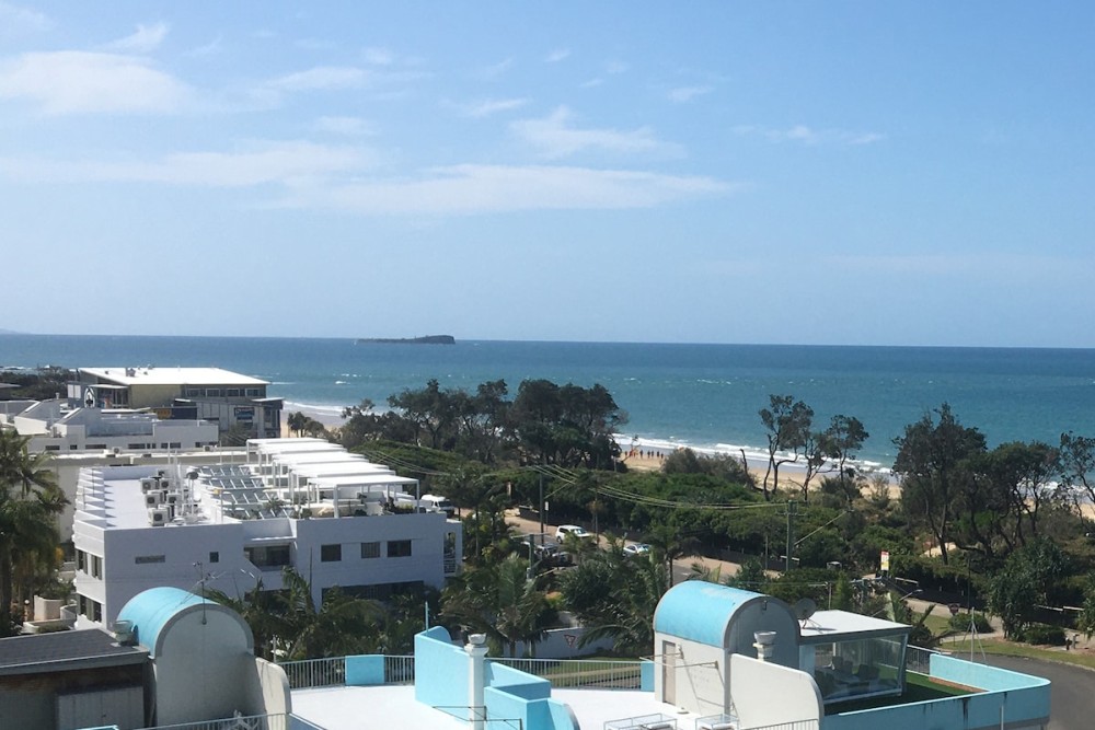 2 Bedroom Ocean View Apartment — photo 2