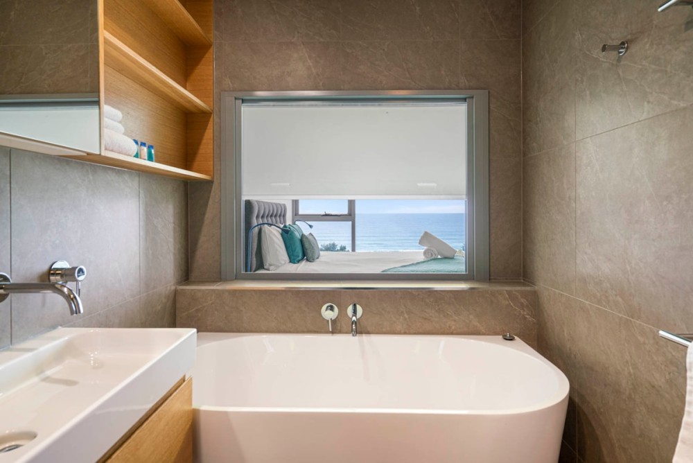 2 Bedroom Ocean View Apartment — photo 9