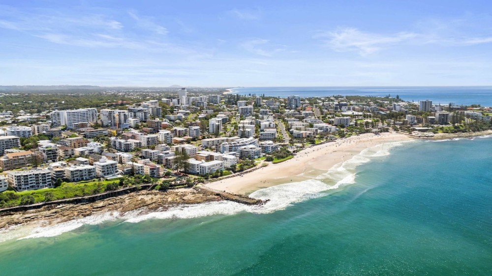 Oceanic Views at Kings Beach - 300m to the beach — photo 32