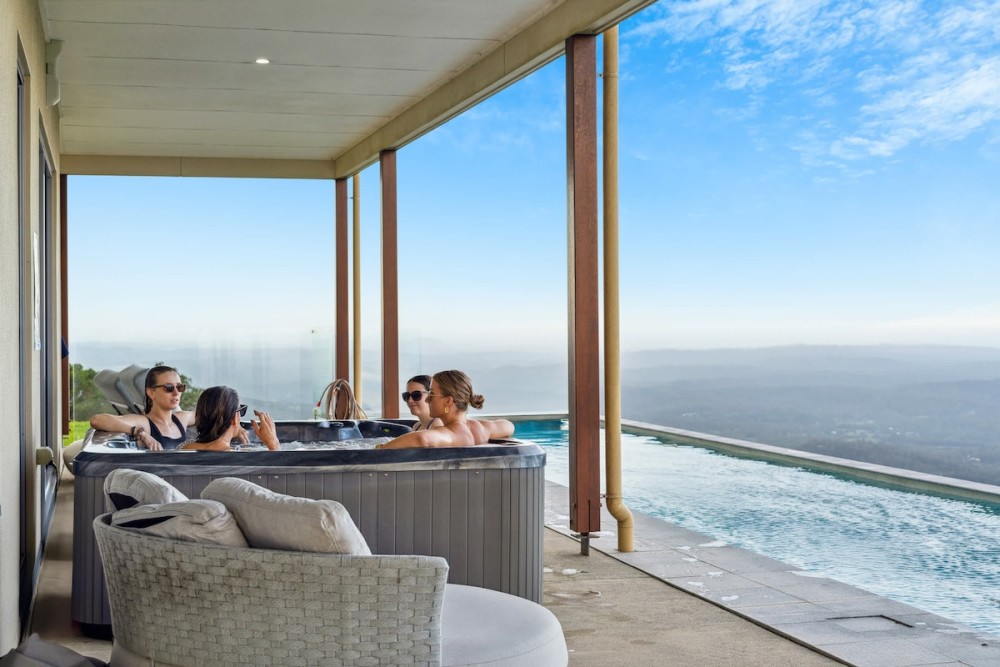 Petrichor Estate - 360 Views, Magnesium Pool & Spa — photo 52