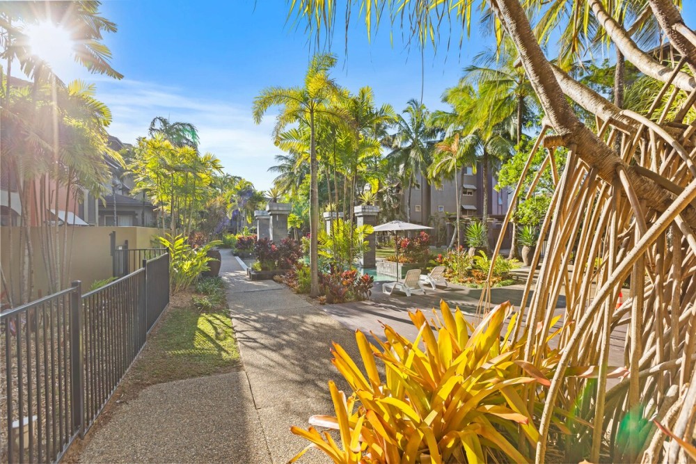 Stunning Resort Apartment w/ 9 Pools & Gym Access — photo 41