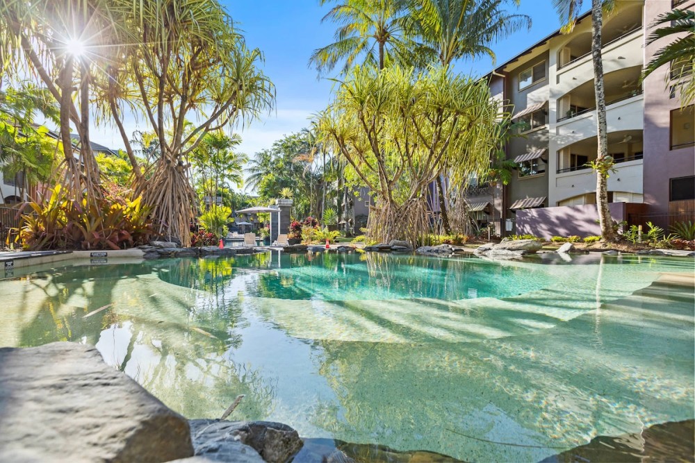 Stunning Resort Apartment w/ 9 Pools & Gym Access — photo 38