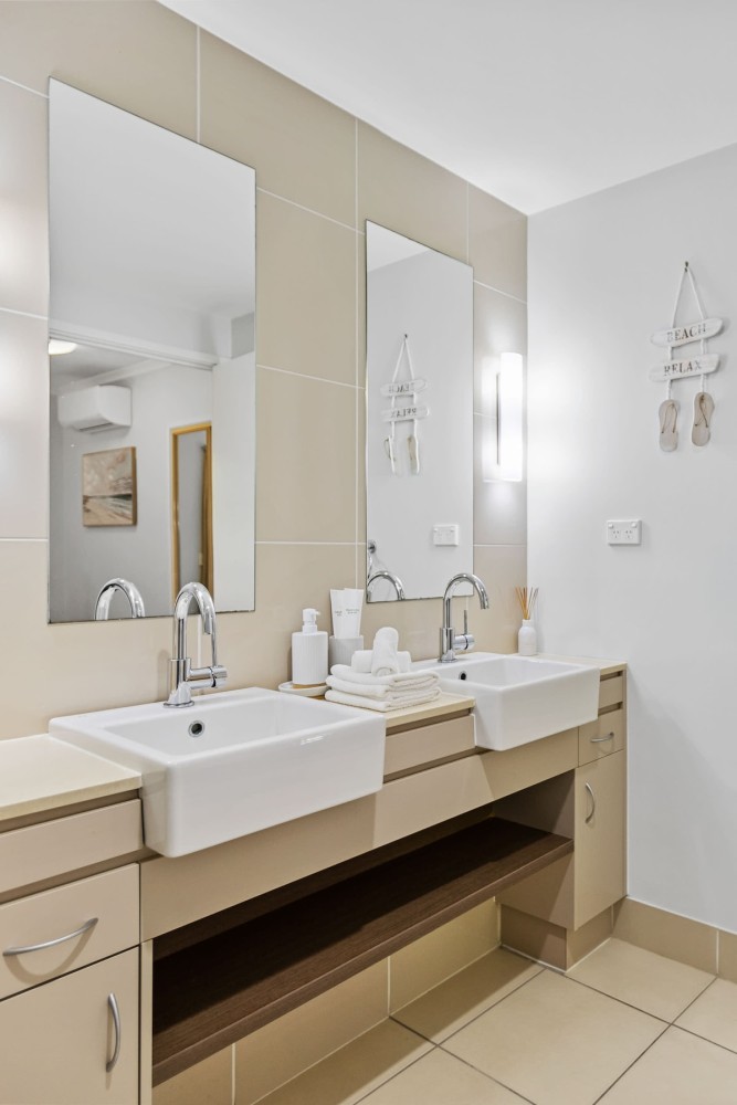 Stunning Resort Apartment w/ 9 Pools & Gym Access — photo 26