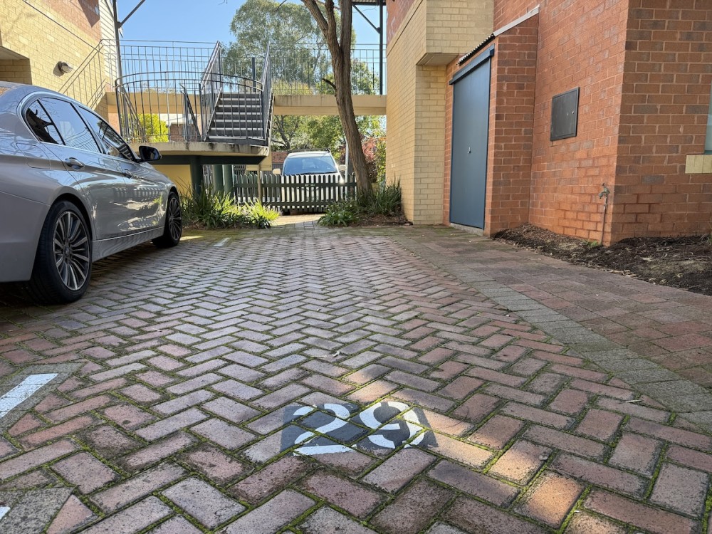 Staywest 37 Subiaco Village family friendly — photo 14