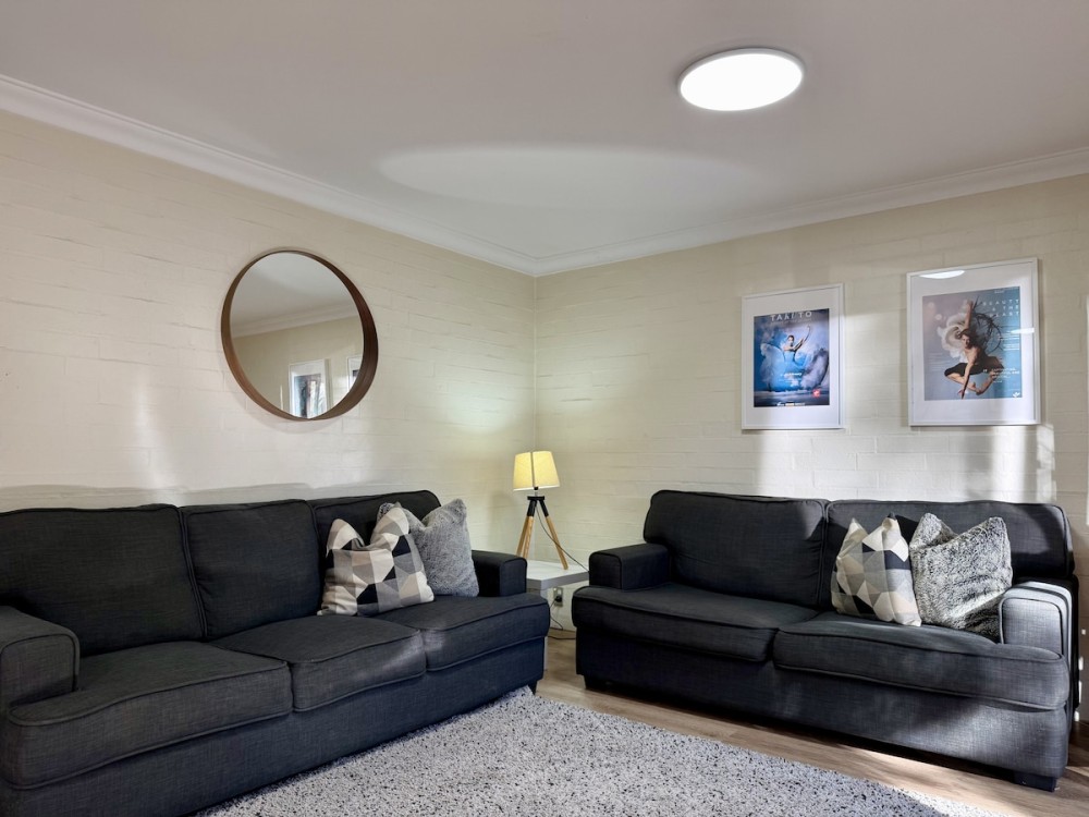 Staywest 37 Subiaco Village family friendly — photo 2