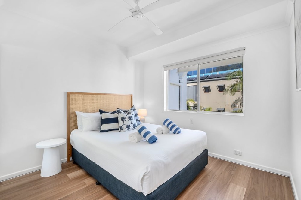 Noosaville- Penthouse -step out to the river — photo 6