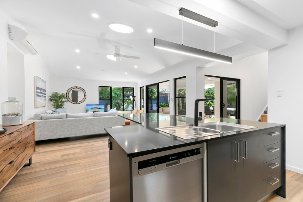 Tropical Oasis with Private Pool - Pet Friendly — photo 4