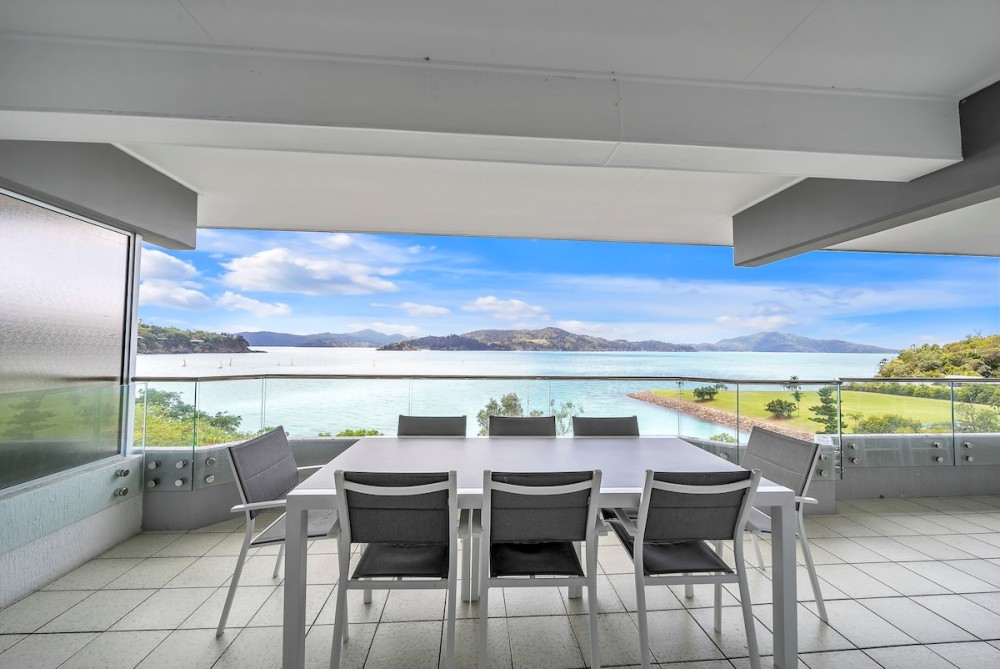 Frangipani 202 on Hamilton Island by HamoRent — photo 13