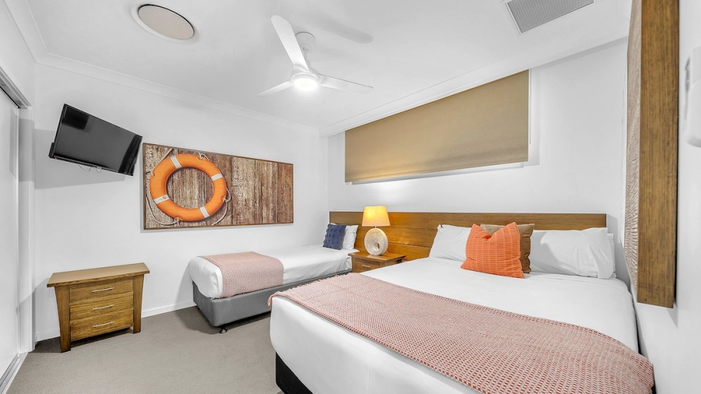 Frangipani 202 on Hamilton Island by HamoRent — photo 10