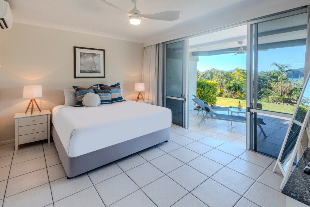 Lagoon 005 on Hamilton Island by HamoRent — photo 6