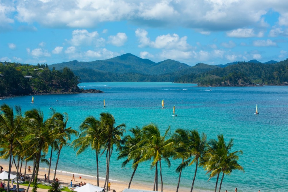 Lagoon 005 on Hamilton Island by HamoRent — photo 24