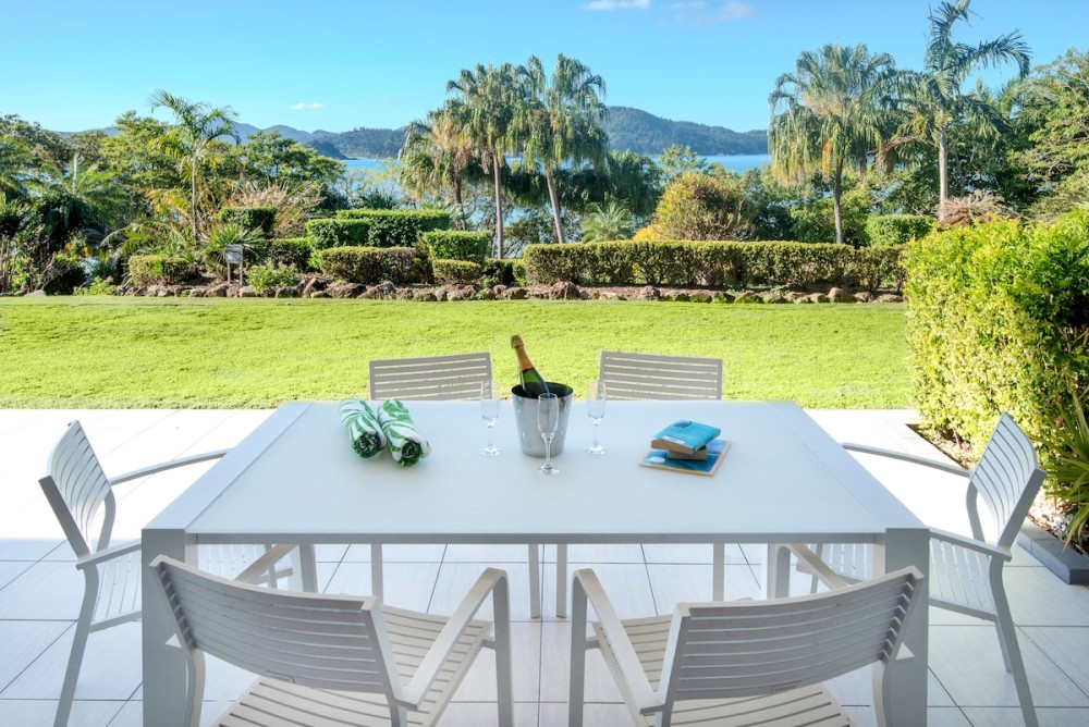 Lagoon 005 on Hamilton Island by HamoRent — photo 2