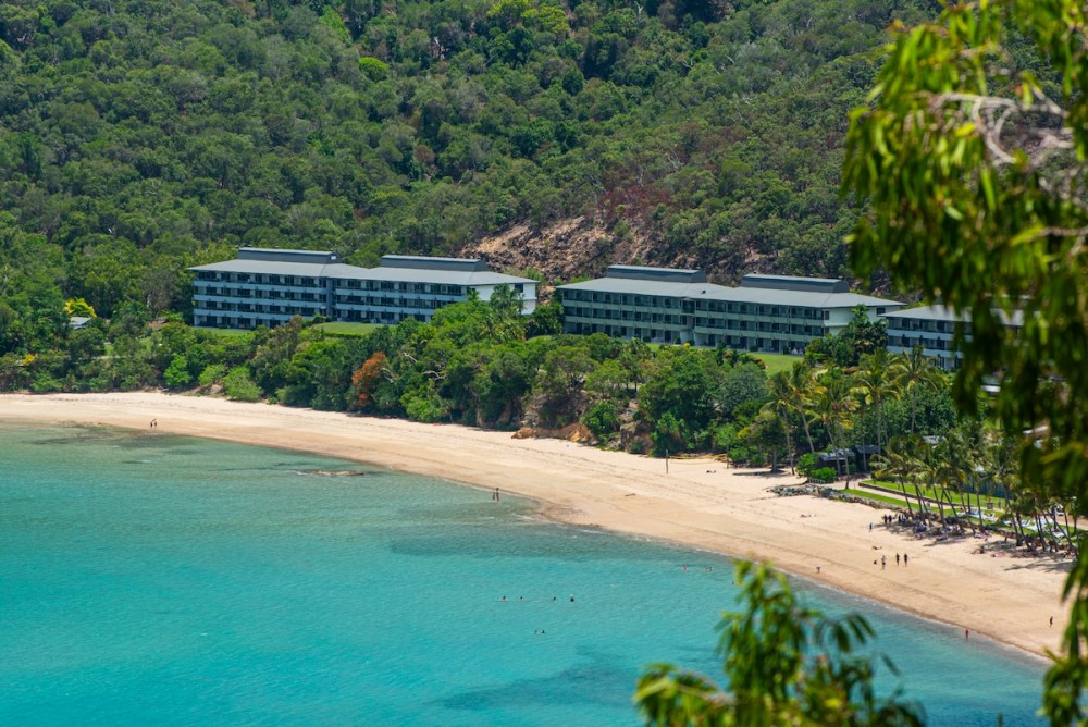 Lagoon 005 on Hamilton Island by HamoRent — photo 25