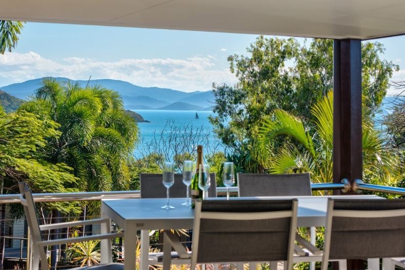 Cooinda Gardens 6 on Hamilton Island by HamoRent — photo 1
