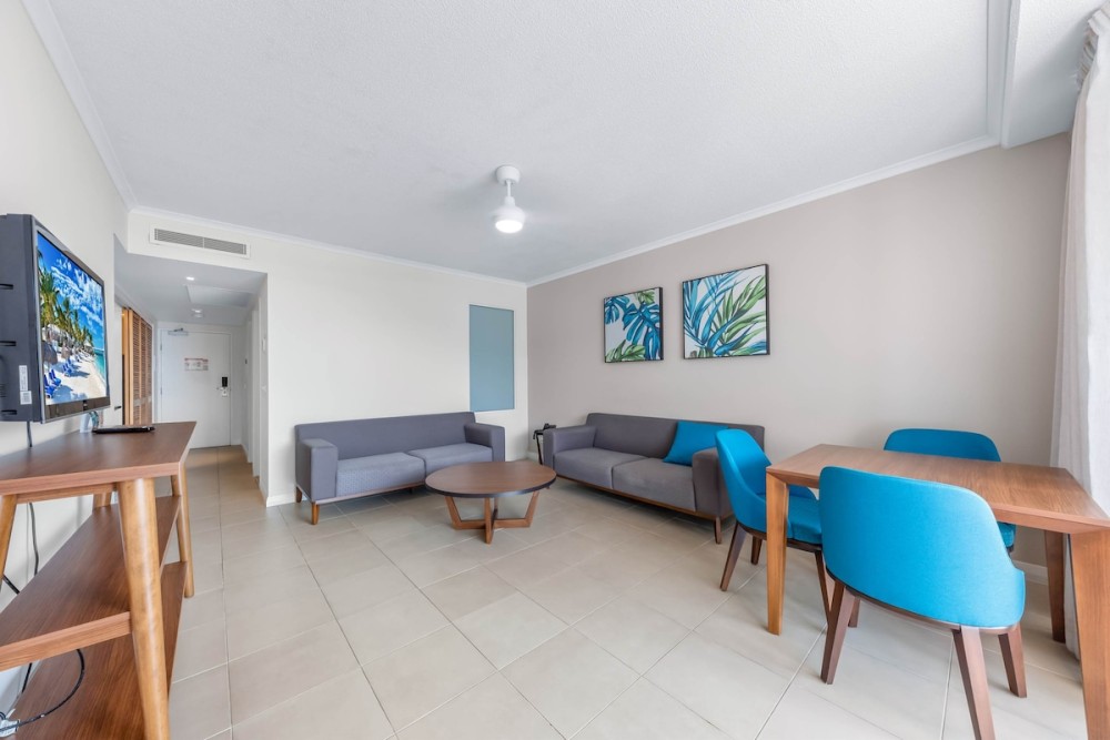 Harbour View King Suite with Spa — photo 7