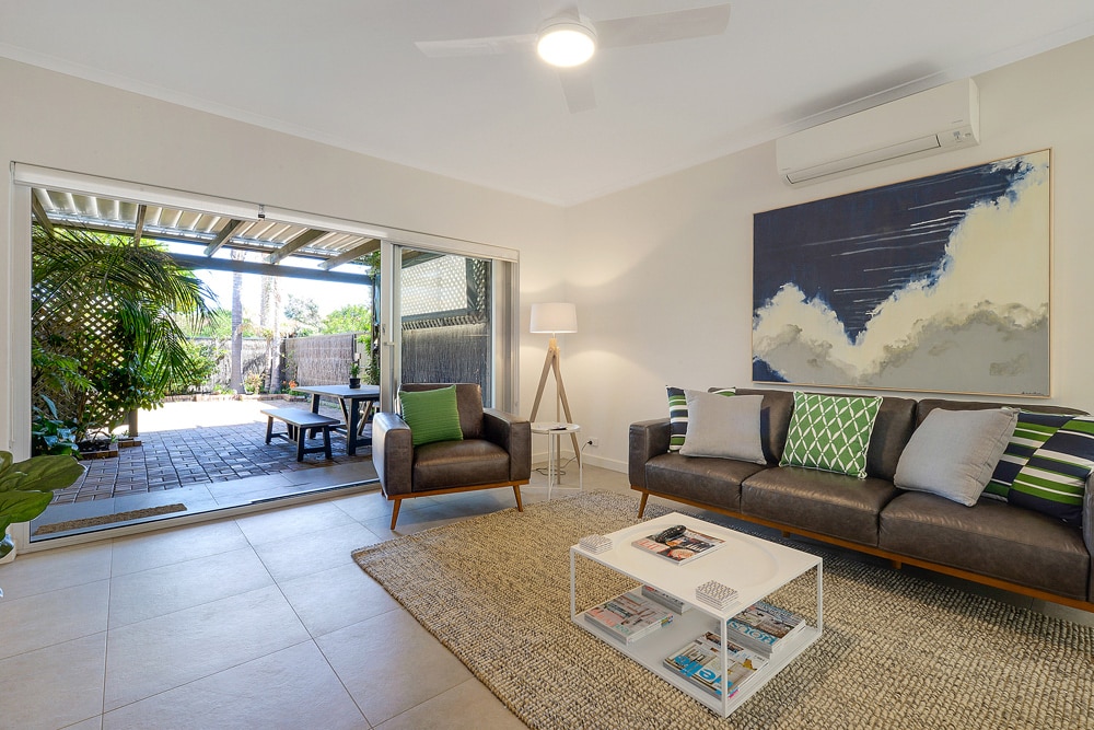 Sandpiper - Steps to Beach | BBQ | Courtyard | 3B — photo 3