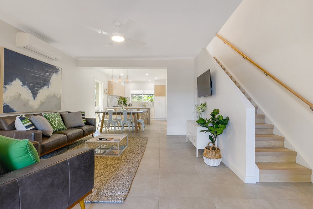 Sandpiper - Steps to Beach | BBQ | Courtyard | 3B — photo 2