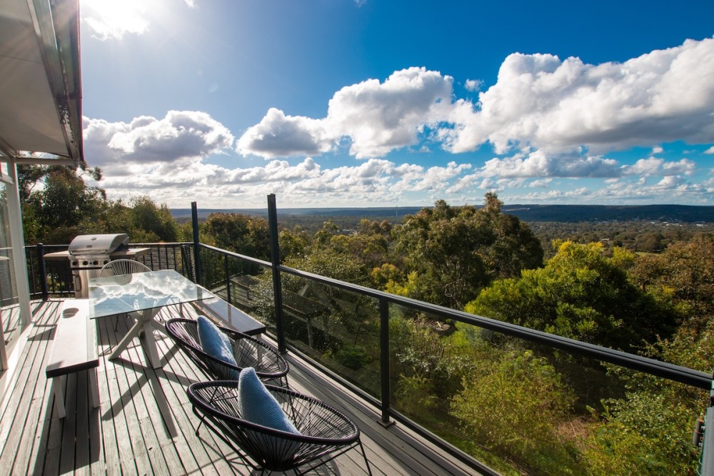 Blissful Valley Lookout - The home among the trees — photo 35
