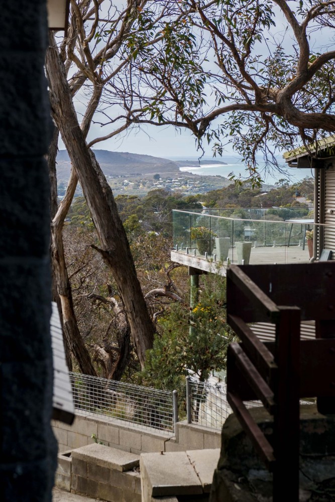 Blissful Valley Lookout - The home among the trees — photo 36
