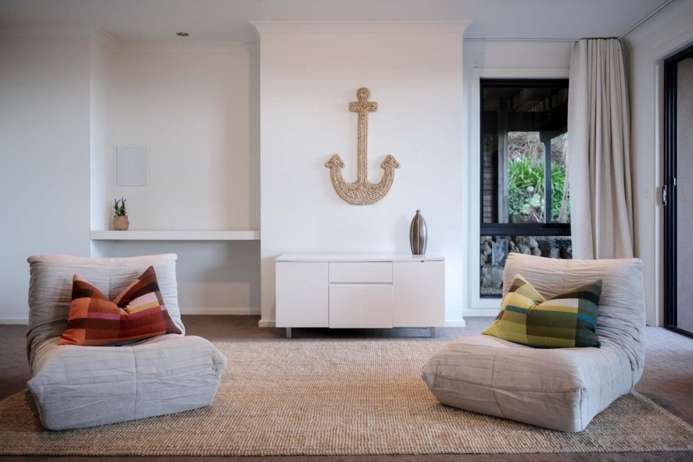Great Ocean Family Escape with Pool & Ocean Views — photo 23