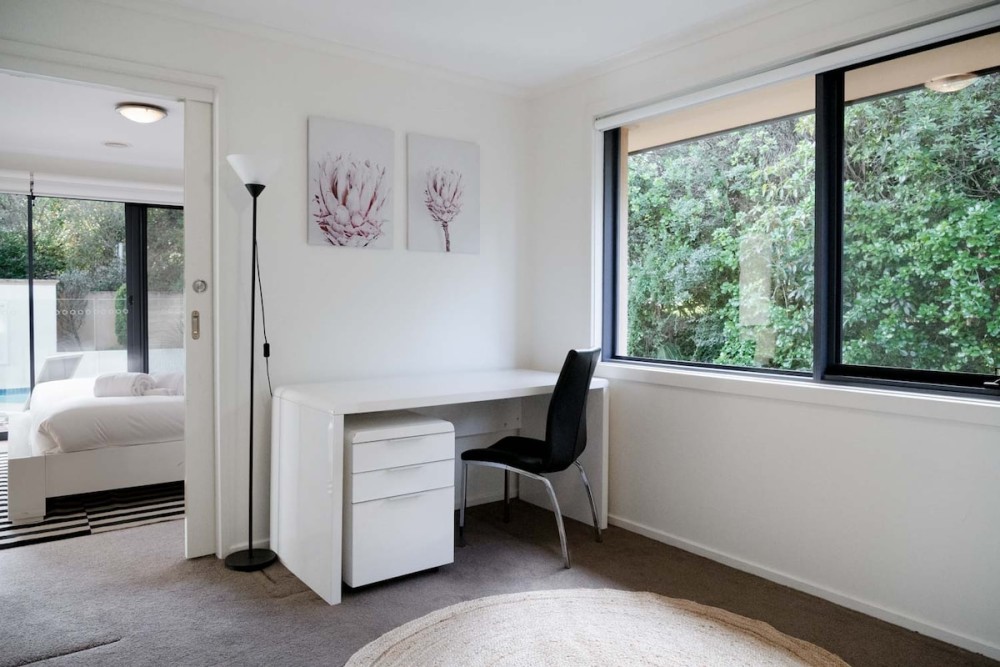 Great Ocean Family Escape with Pool & Ocean Views — photo 31