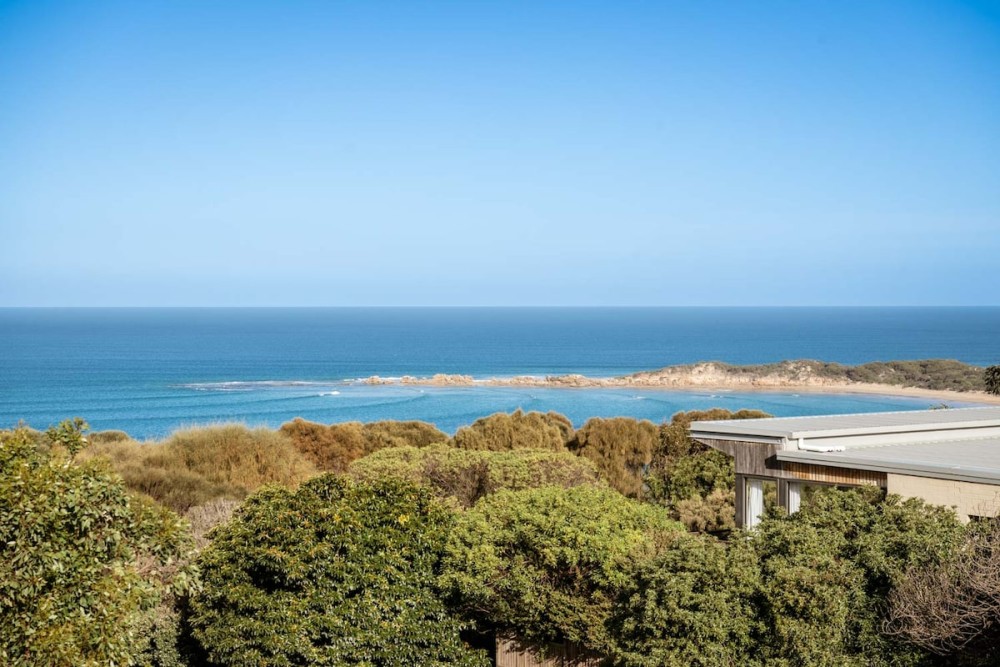 Great Ocean Family Escape with Pool & Ocean Views — photo 40