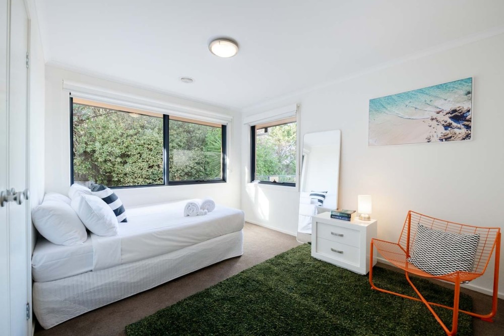 Great Ocean Family Escape with Pool & Ocean Views — photo 17