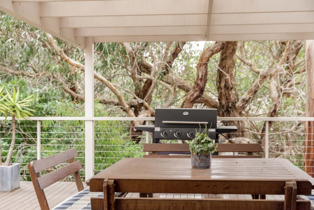Coastal Oasis - Australian Bush Meets Surf Retreat — photo 34