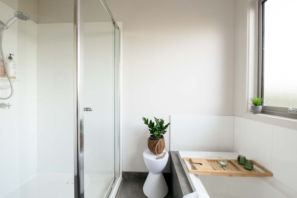 Coastal Oasis - Australian Bush Meets Surf Retreat — photo 27