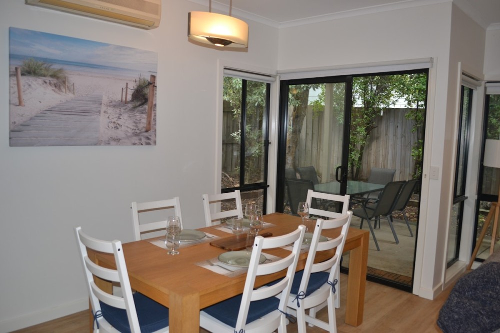 Family Beach Haven in Coastal Paradise — photo 12