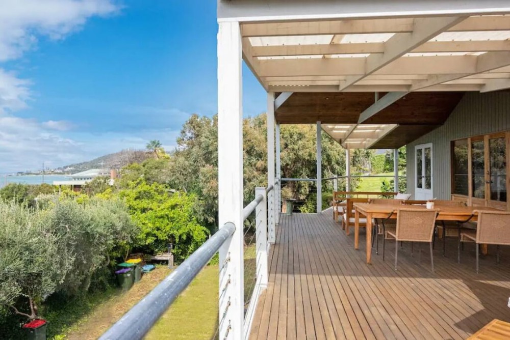 Lorne Oceanfront Living with Direct Beach Access — photo 17