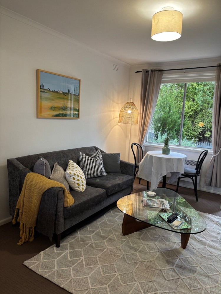 100m Highton Village - Peaceful 2 Bedroom — photo 3