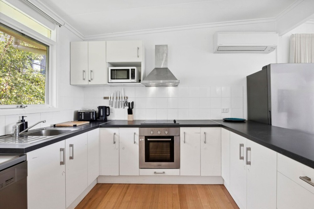 Prasino in Central Lorne — photo 4