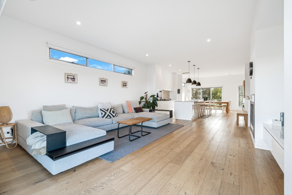 ALMA - sun filled stylish beach house — photo 1