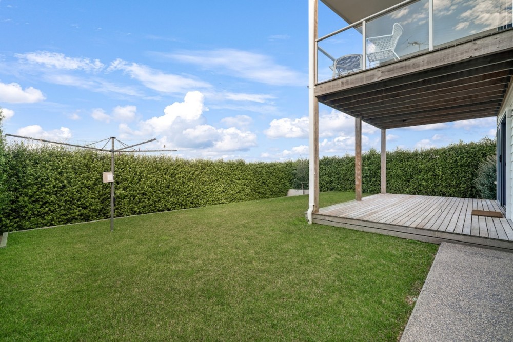 ALMA - sun filled stylish beach house — photo 30