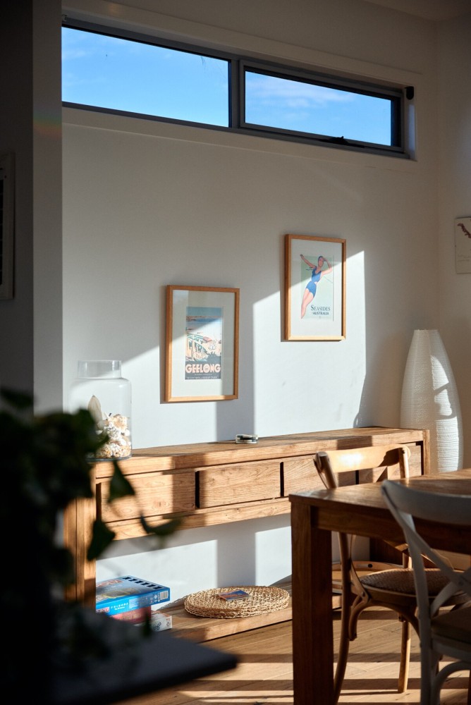 ALMA - sun filled stylish beach house — photo 17