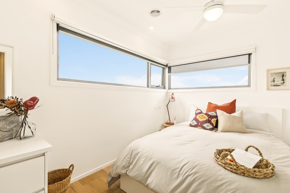 ALMA - sun filled stylish beach house — photo 23