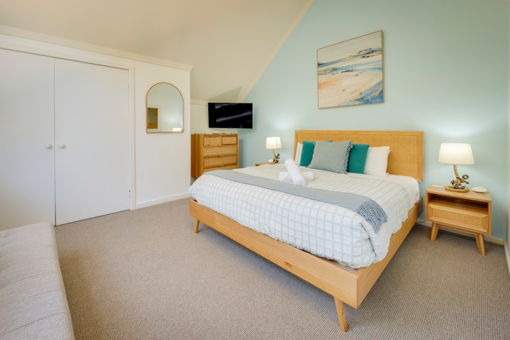 Beachside Villa Retreat - Resort Style Quindalup — photo 11