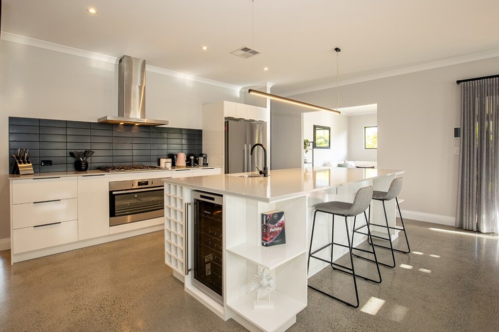 Kawana Retreat - modern Dunsborough holiday haven. — photo 6