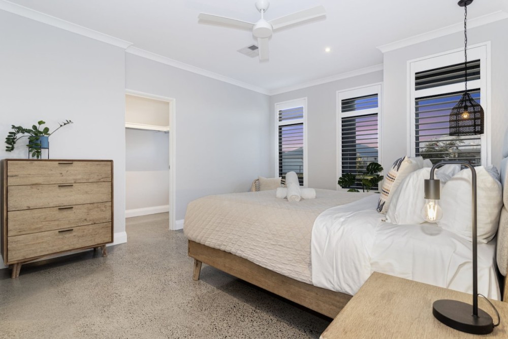 Kawana Retreat - modern Dunsborough holiday haven. — photo 21