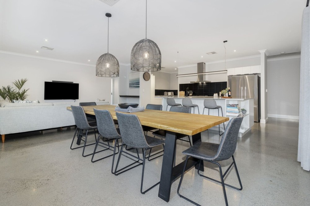 Kawana Retreat - modern Dunsborough holiday haven. — photo 17