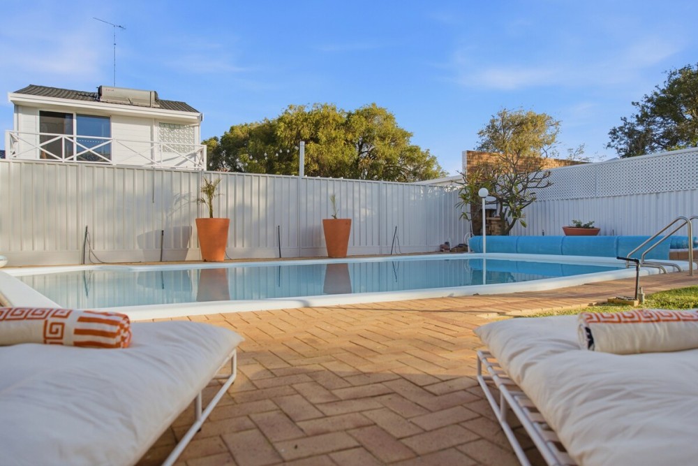 Mediterranean Beachside retreat with a pool — photo 28