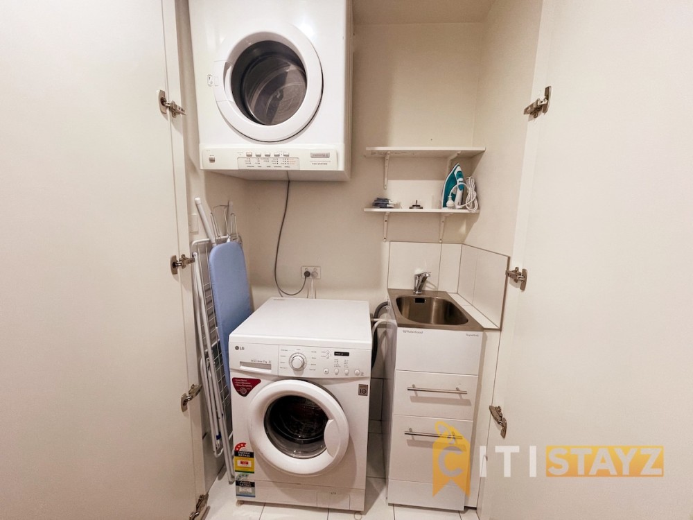 Cosy Central Braddon 1BD - Free Parking — photo 16