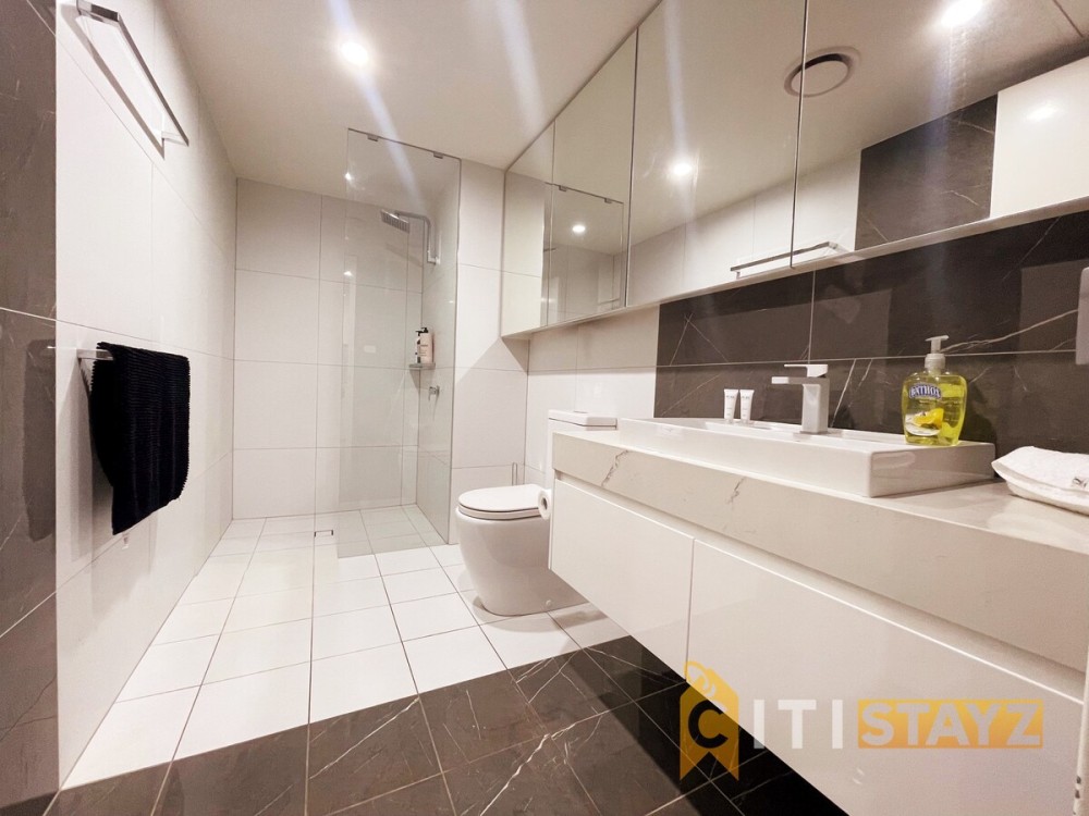 Cosy Central Braddon 1BD - Free Parking — photo 9